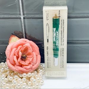 Traveler's Company Brass Ball point Pen Star Edition 
5th year anniversary